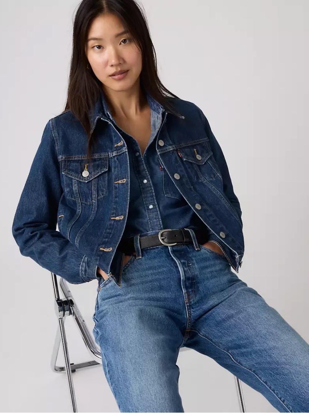 Levi's Dark Blue Denim Trucker Jacket